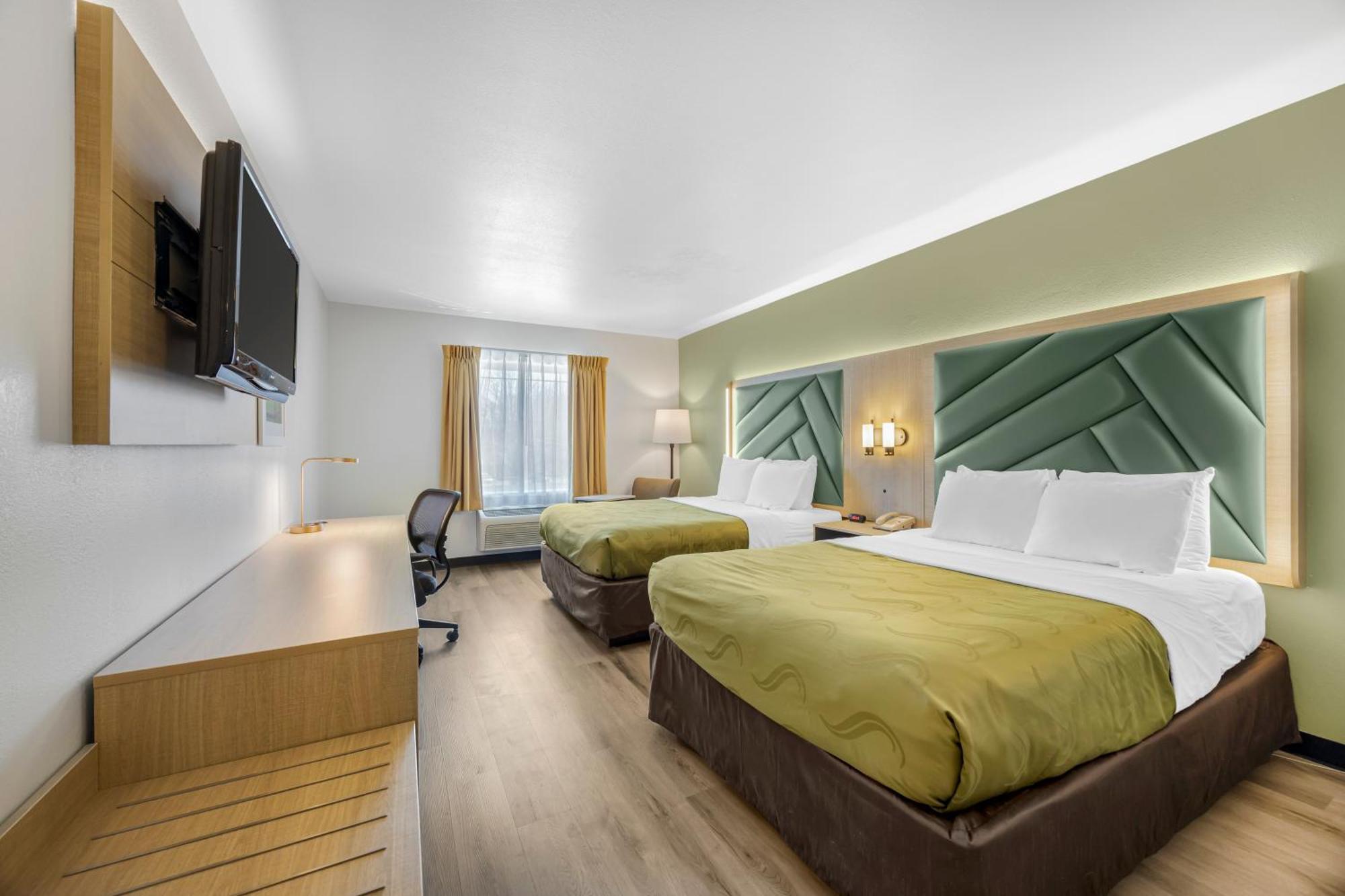 Quality Inn & Suites Monterey, Tn - Crossville, Tn Bagian luar foto