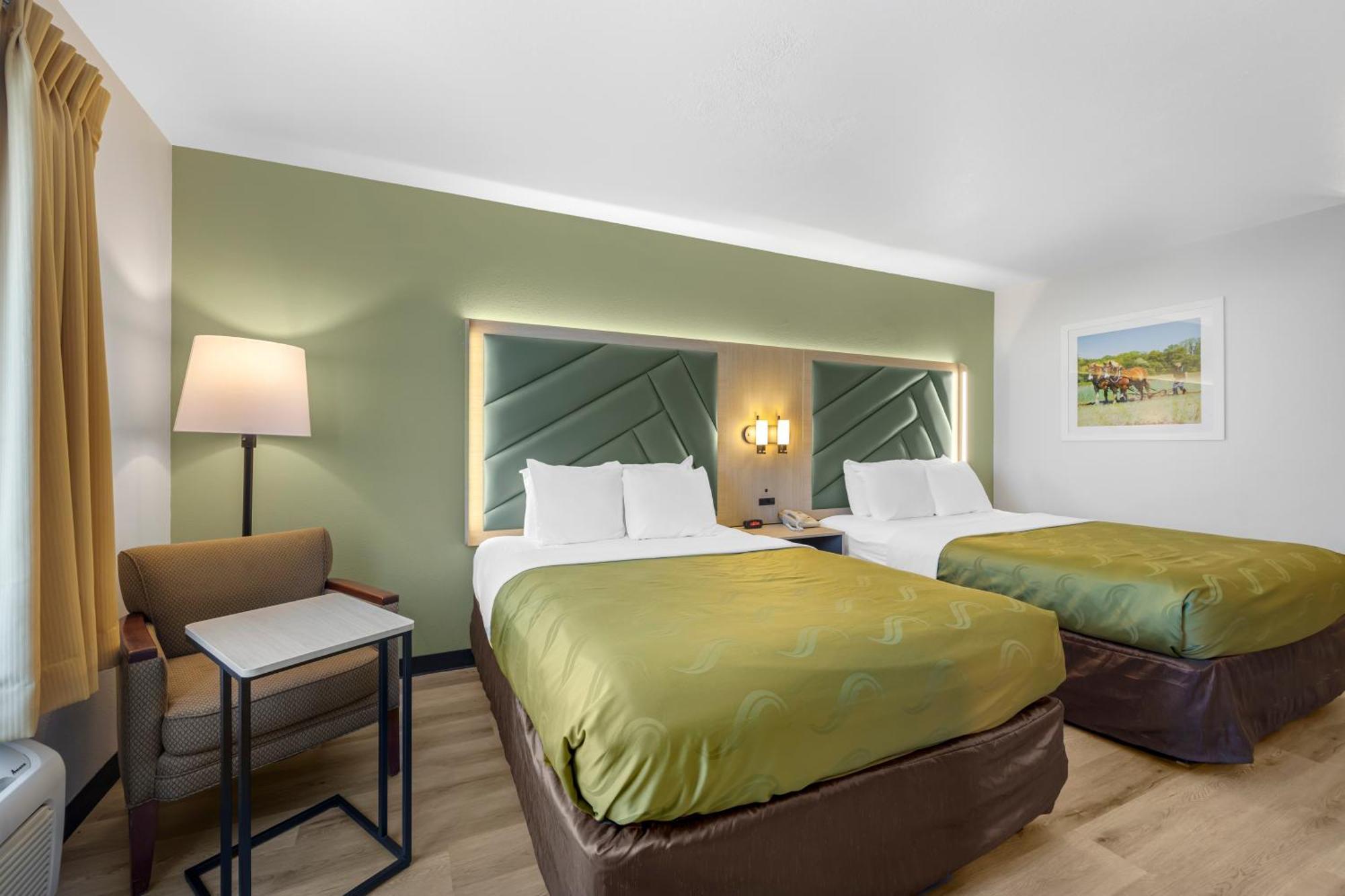 Quality Inn & Suites Monterey, Tn - Crossville, Tn Bagian luar foto