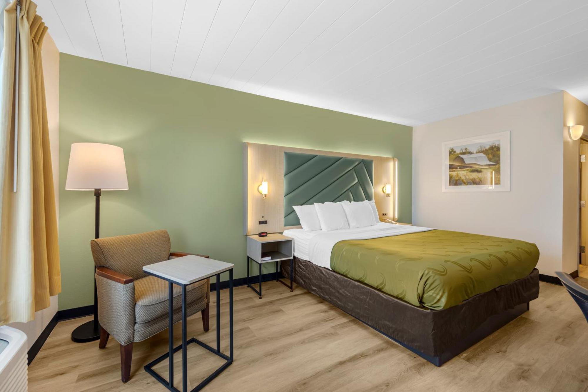Quality Inn & Suites Monterey, Tn - Crossville, Tn Bagian luar foto