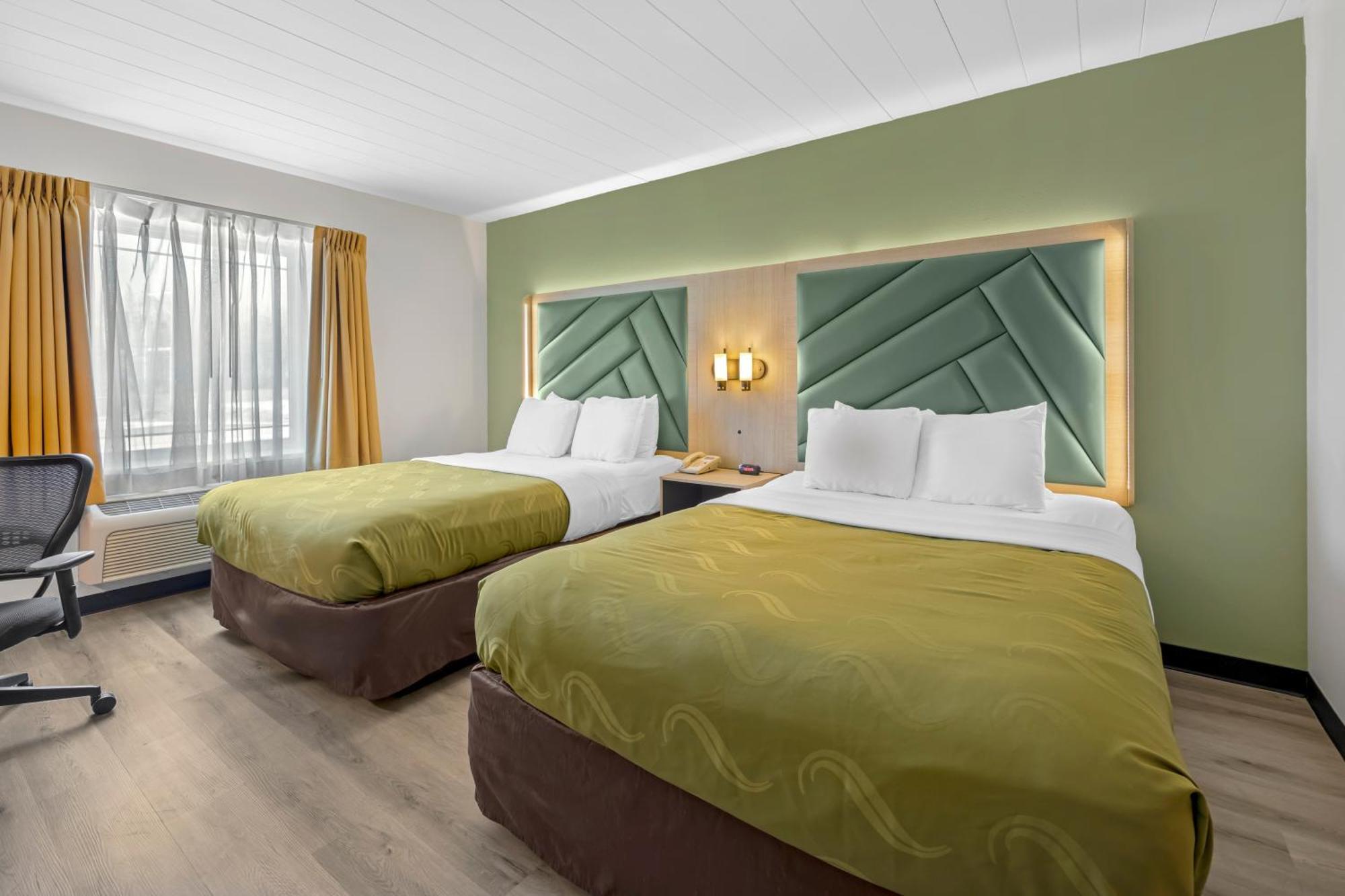 Quality Inn & Suites Monterey, Tn - Crossville, Tn Bagian luar foto